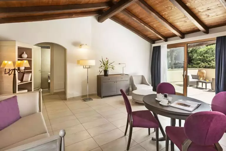 hotel is arenas narbolia sardegna Comfort Bungalow a