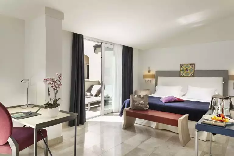 hotel is arenas narbolia sardegna Superior room()
