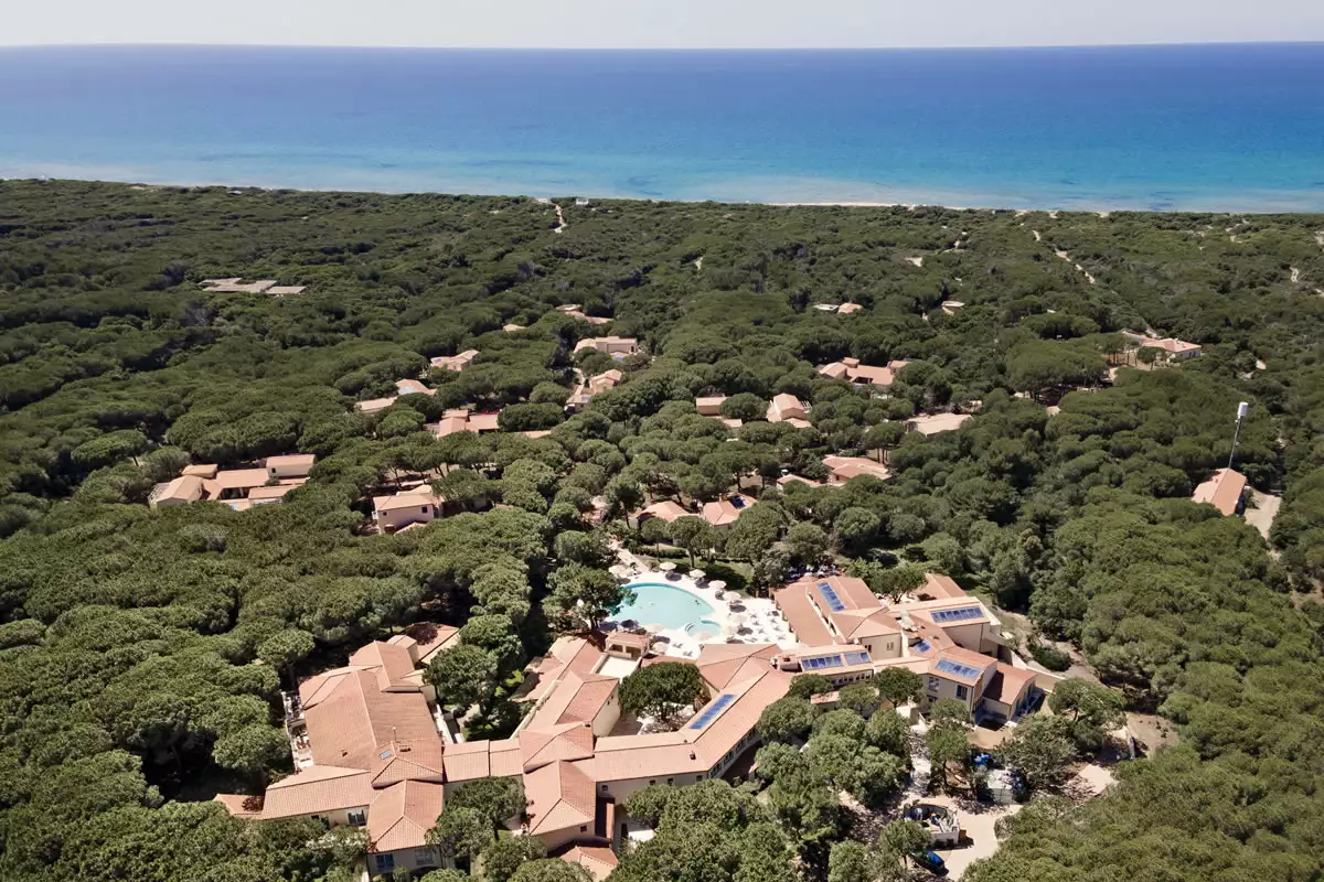 hotel is arenas resort narbolia sardegna la consapevolezza